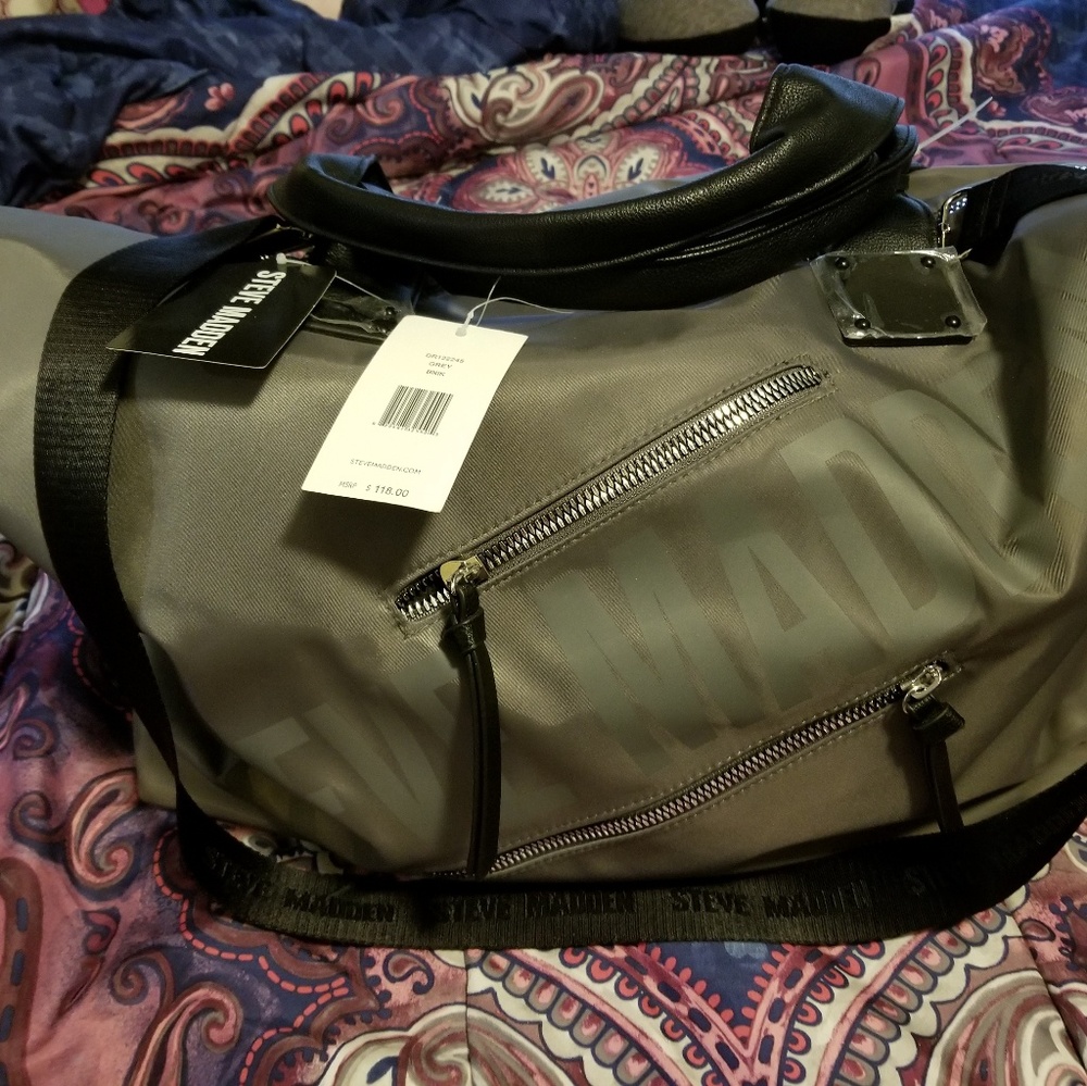 Steve madden travel bag